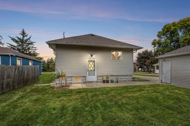 612 S WEIMAR STREET, Appleton, WI 54915
