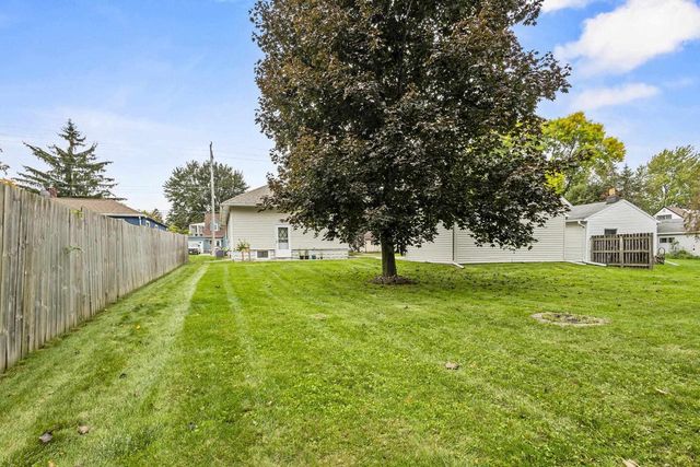 612 S WEIMAR STREET, Appleton, WI 54915