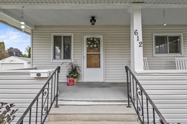 612 S WEIMAR STREET, Appleton, WI 54915