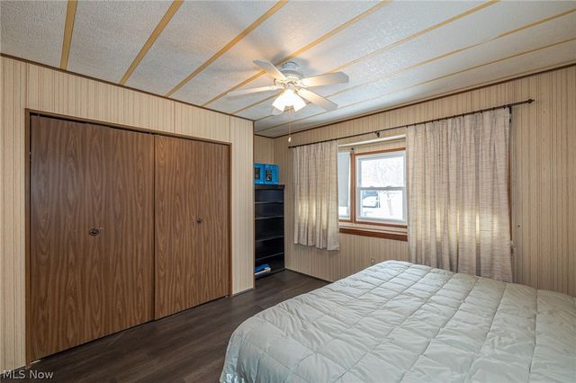 19 Sycamore Drive, Olmsted Twp, OH 44138