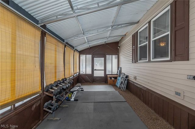 19 Sycamore Drive, Olmsted Twp, OH 44138