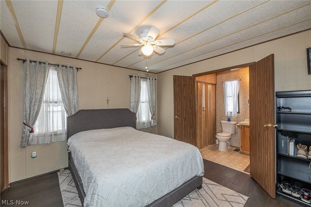 19 Sycamore Drive, Olmsted Twp, OH 44138