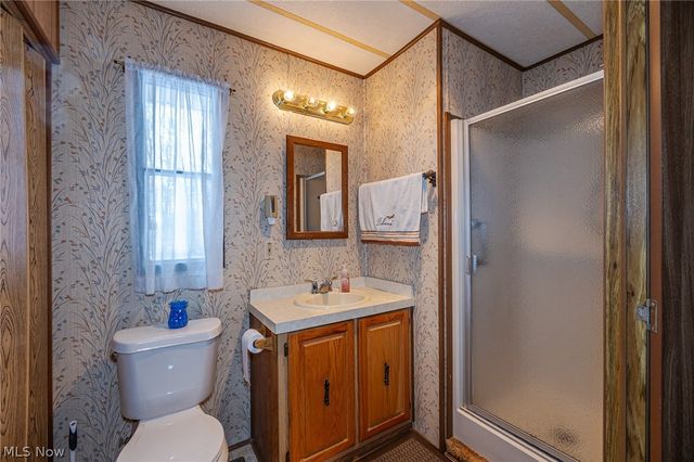 19 Sycamore Drive, Olmsted Twp, OH 44138