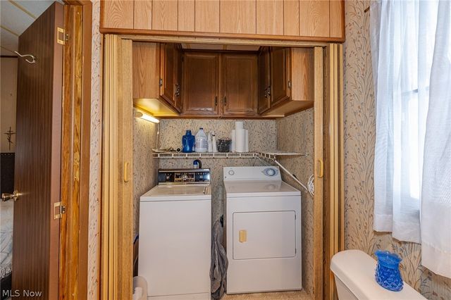 19 Sycamore Drive, Olmsted Twp, OH 44138