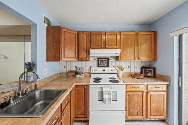 2095 SUNSET POINT ROAD 1904, Clearwater, FL 33765