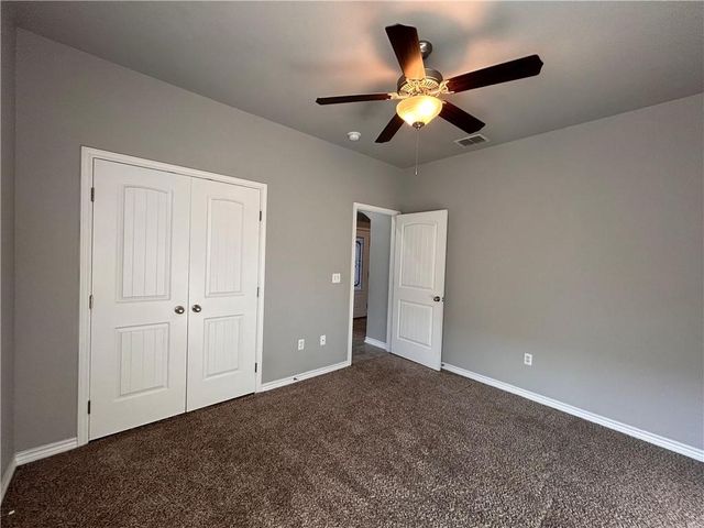 1015 Santa Catalina St, Portland, TX 78374