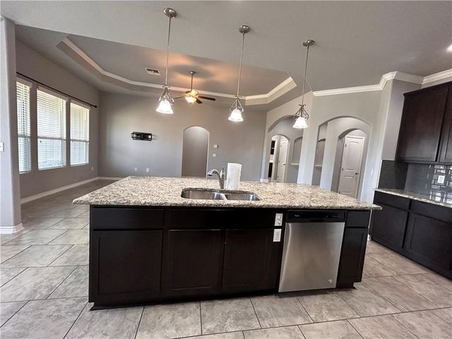 1015 Santa Catalina St, Portland, TX 78374