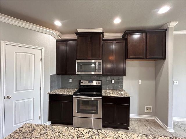 1015 Santa Catalina St, Portland, TX 78374