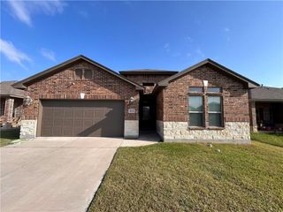 1015 Santa Catalina St, Portland, TX 78374