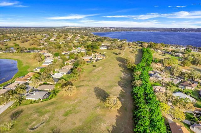 10169 SPRING LAKE DRIVE, Clermont, FL 34711
