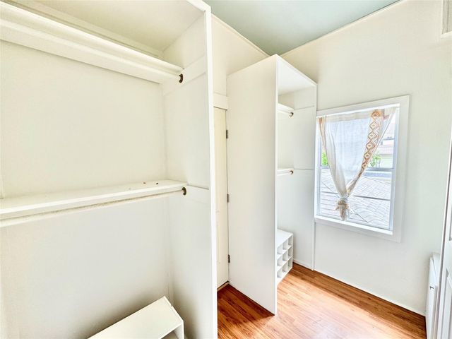 1307 Ball, Galveston, TX 77550
