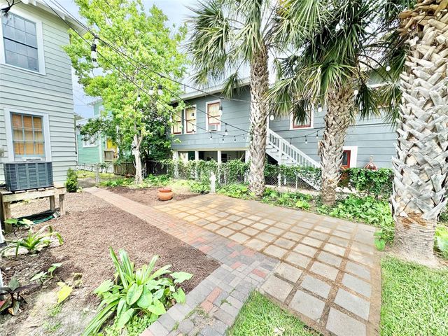 1307 Ball, Galveston, TX 77550