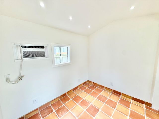 1307 Ball, Galveston, TX 77550