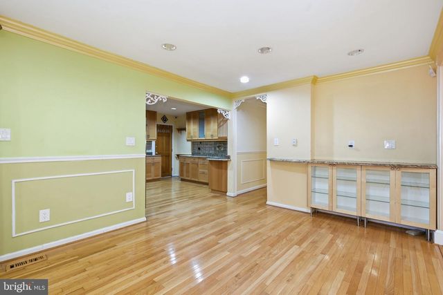 1019 FARM HAVEN DR, Rockville, MD 20852