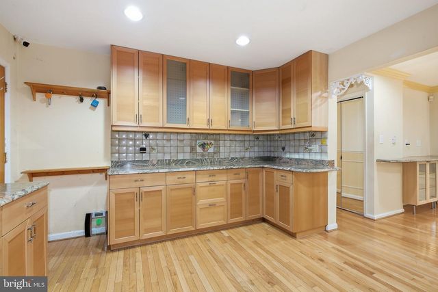 1019 FARM HAVEN DR, Rockville, MD 20852