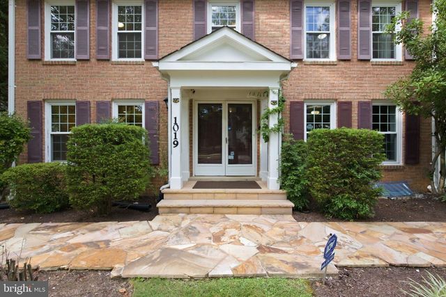 1019 FARM HAVEN DR, Rockville, MD 20852