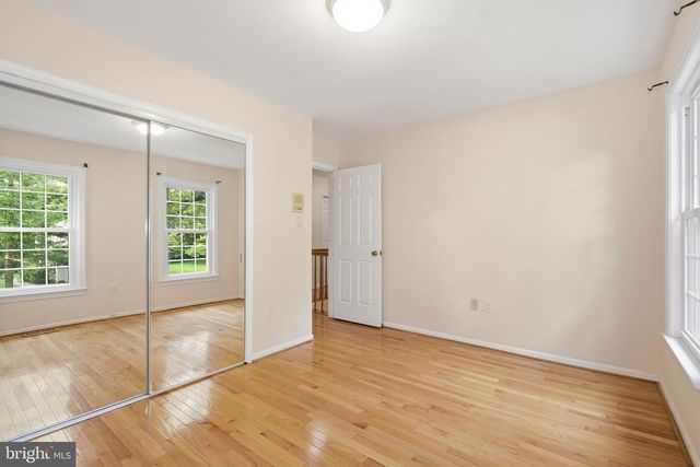 1019 FARM HAVEN DR, Rockville, MD 20852