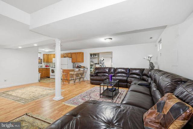 1019 FARM HAVEN DR, Rockville, MD 20852
