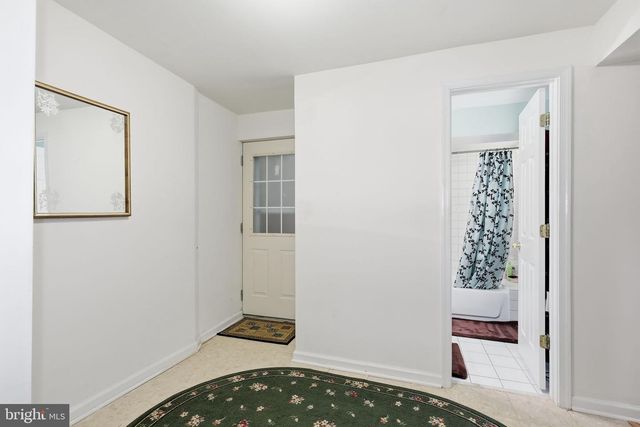1019 FARM HAVEN DR, Rockville, MD 20852