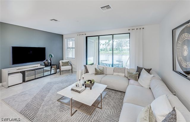 1566 Lake Jessup CIR, Cape Coral, FL 33909