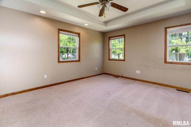 309 EVERGREEN Trail, Herrin, IL 62948