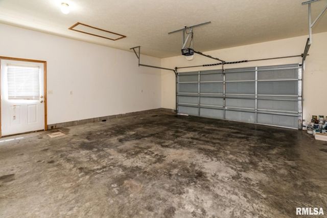 309 EVERGREEN Trail, Herrin, IL 62948