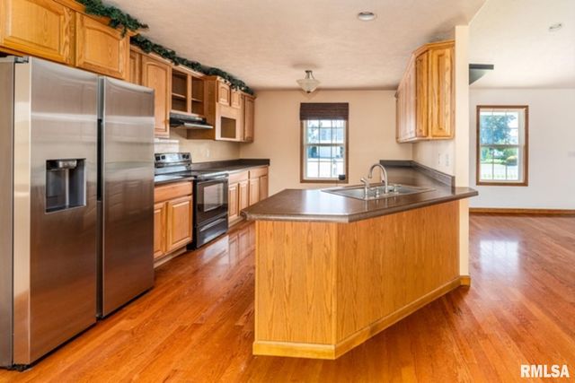 309 EVERGREEN Trail, Herrin, IL 62948