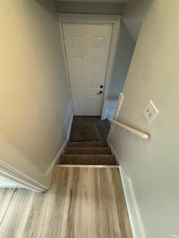 809 E Ewing Avenue, South Bend, IN 46613