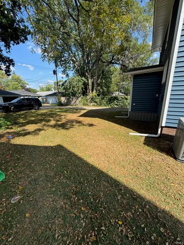 809 E Ewing Avenue, South Bend, IN 46613