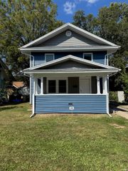 809 E Ewing Avenue, South Bend, IN 46613