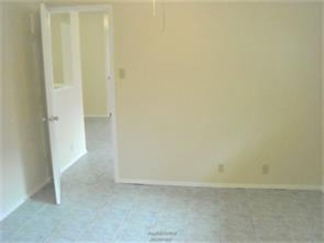 12406 Deer Falls DR A, Austin, TX 78729