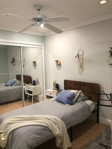 5813 SW 140th Ave 5813, Miami, FL 33183