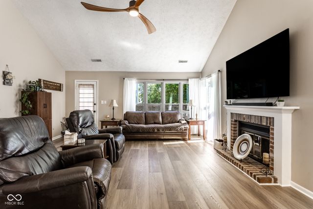 7880 Stonebranch North Drive, Indianapolis, IN 46256