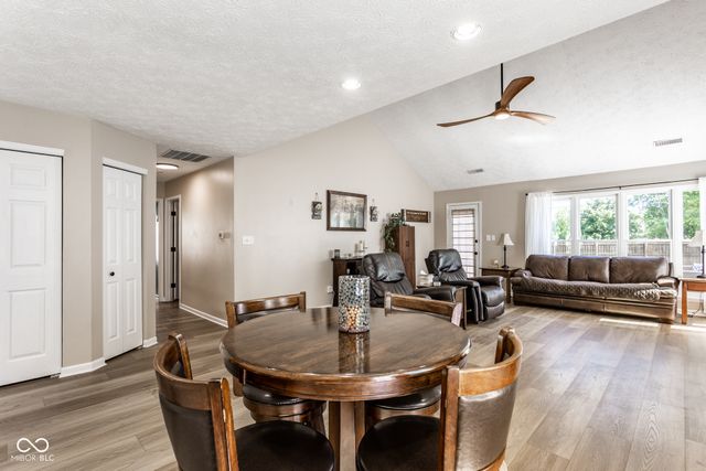 7880 Stonebranch North Drive, Indianapolis, IN 46256