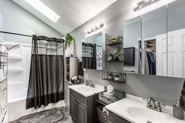 7880 Stonebranch North Drive, Indianapolis, IN 46256