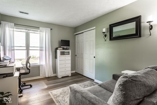 7880 Stonebranch North Drive, Indianapolis, IN 46256