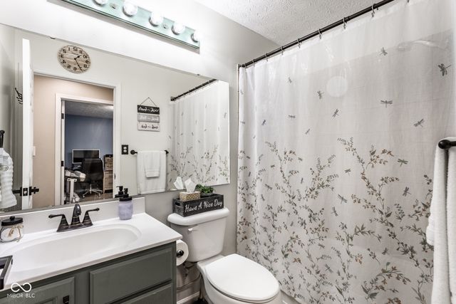 7880 Stonebranch North Drive, Indianapolis, IN 46256