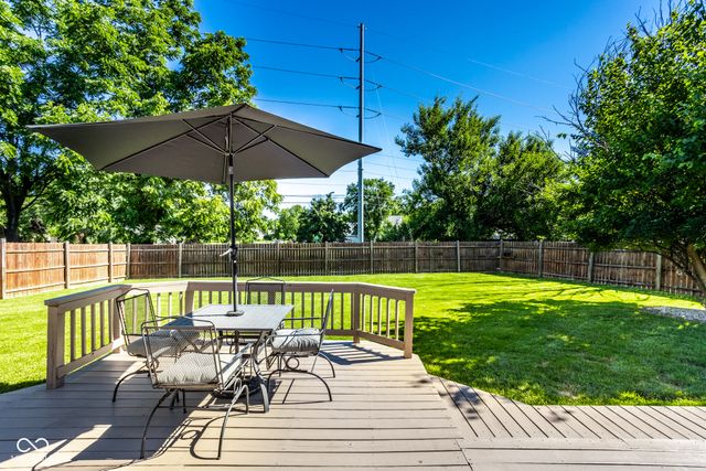 7880 Stonebranch North Drive, Indianapolis, IN 46256