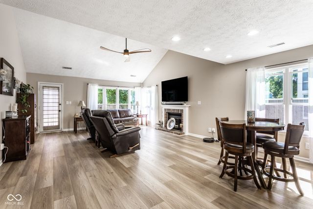 7880 Stonebranch North Drive, Indianapolis, IN 46256