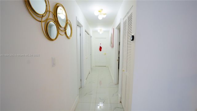 22226 SW 98th Pl, Cutler Bay, FL 33190