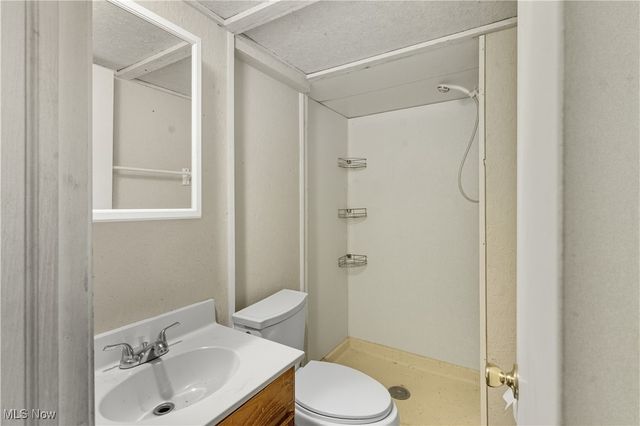 280 Virginia Ridge Road, Philo, OH 43771