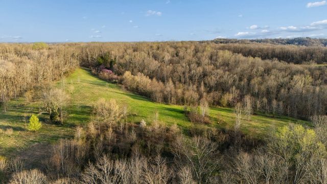 697 Johnson Branch Rd, Williamsport, TN 38487
