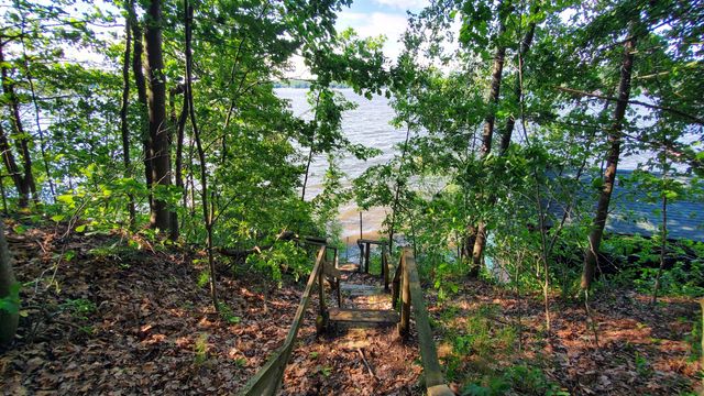 1751 Tom Nolan Road, Valley Twp, MI 49010