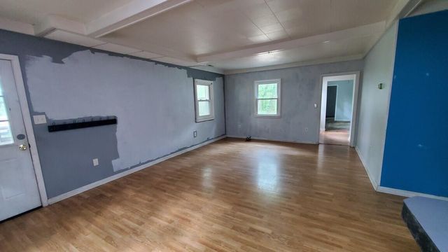 1751 Tom Nolan Road, Valley Twp, MI 49010
