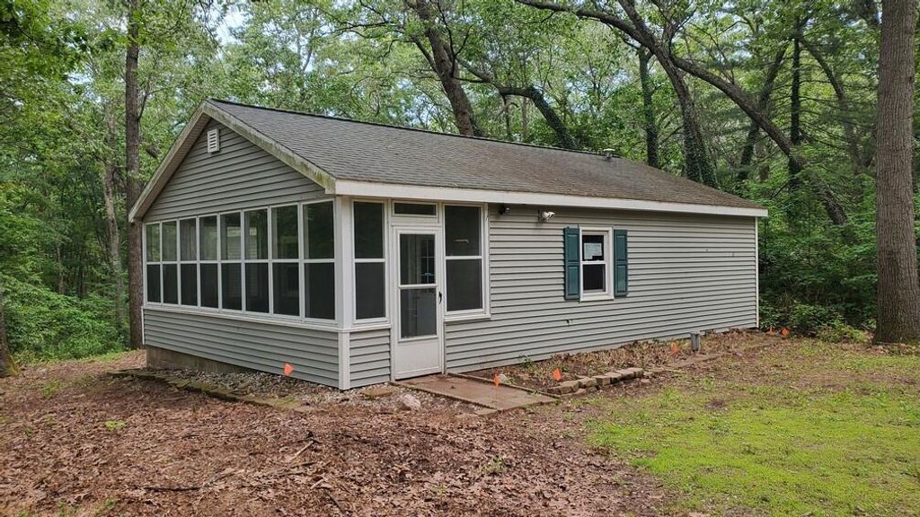 1751 Tom Nolan Road, Valley Twp, MI 49010