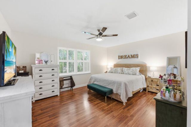 824 SE 4th Court, Deerfield Beach, FL 33441