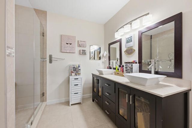 824 SE 4th Court, Deerfield Beach, FL 33441