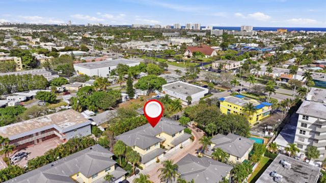 824 SE 4th Court, Deerfield Beach, FL 33441