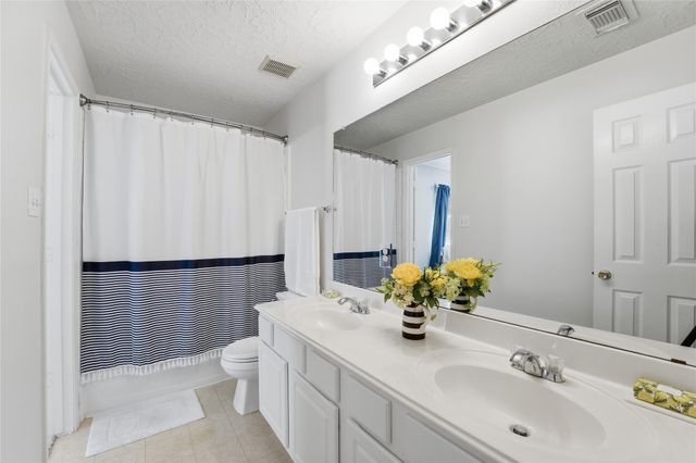 8126 Buffalo Springs Court, Sugar Land, TX 77479