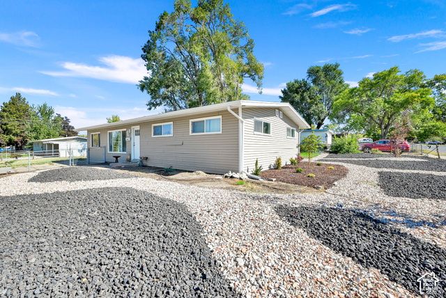 1558 N 400 W, Sunset, UT 84015